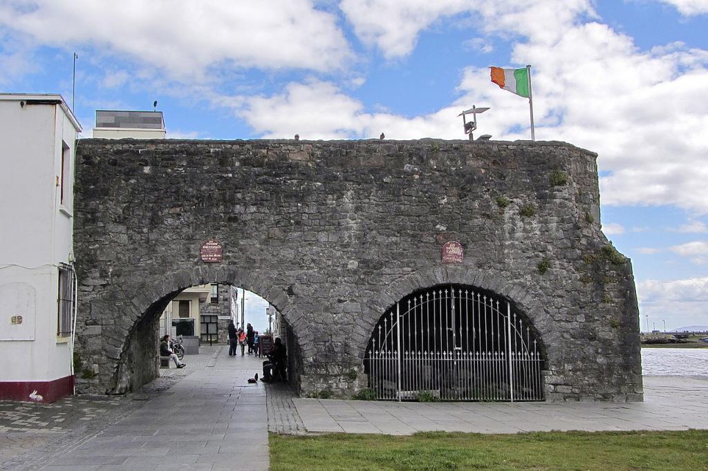 Spanish Arch, Galway