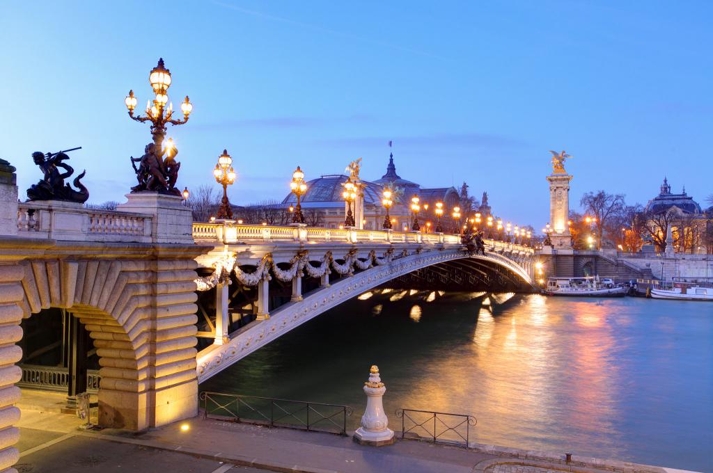 Pont Alexandre III (Alexandre III Bridge), Paris