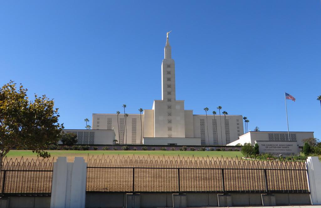 Los Angeles California Temple, Los Angeles