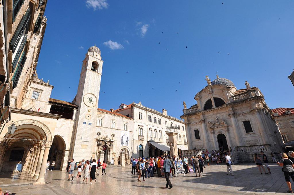 Luža Square, Dubrovnik