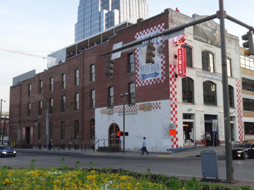 Acme Feed & Seed, Nashville