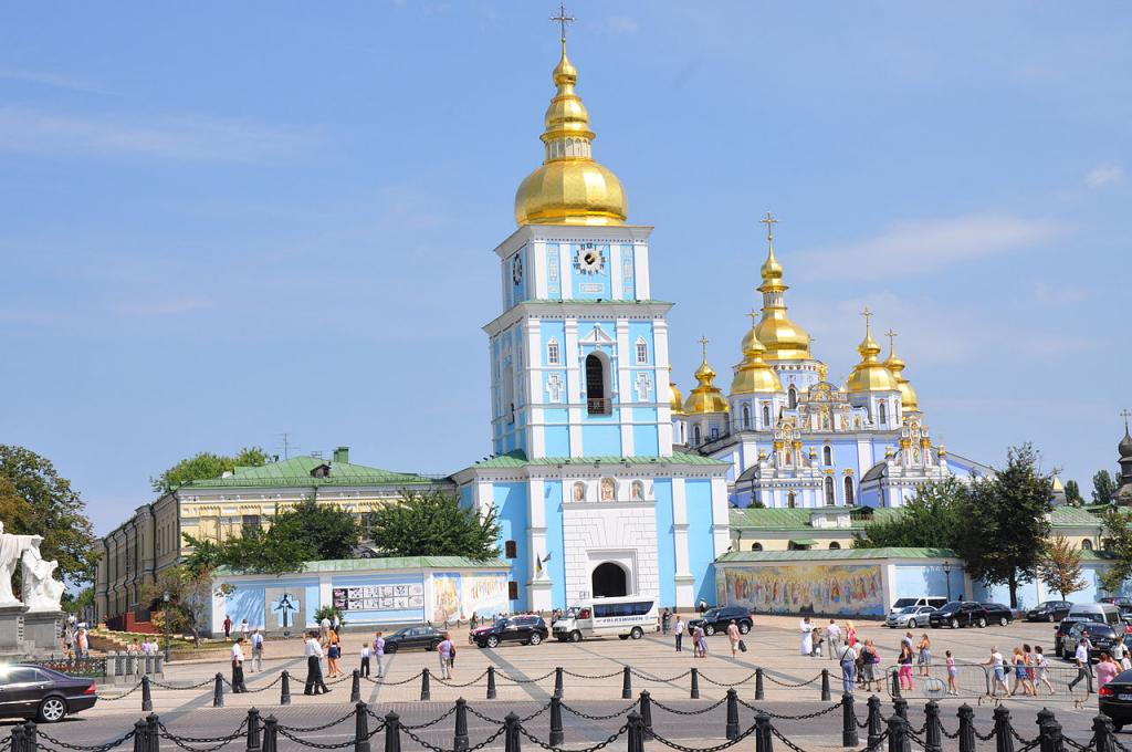 Saint Michael's GoldenDomed Cathedral and Monastery, Kiev