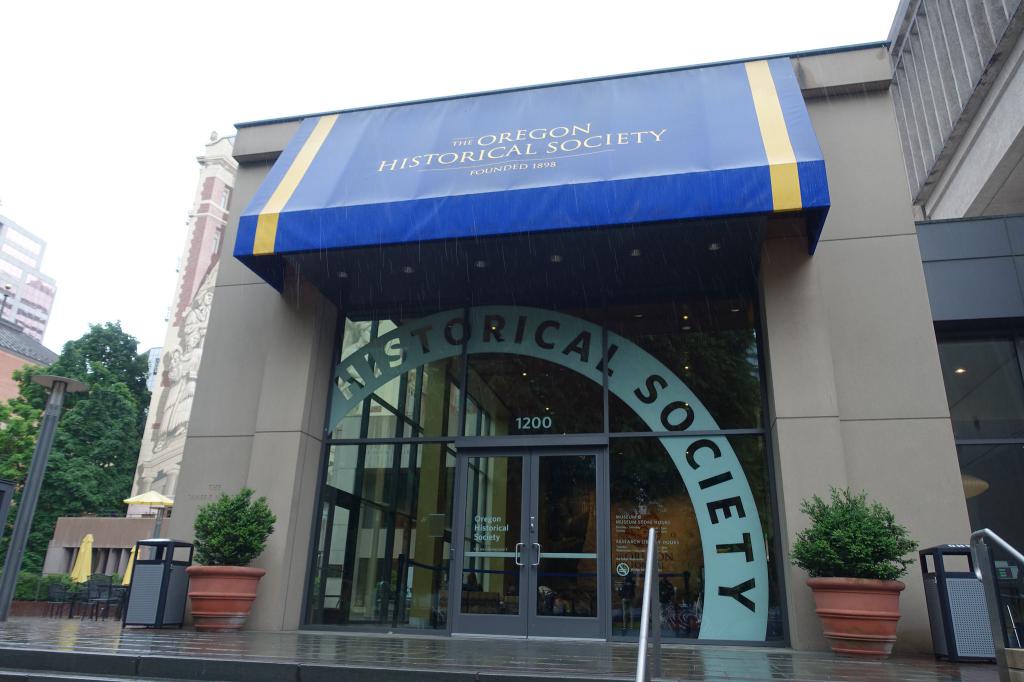 Oregon Historical Society Museum, Portland