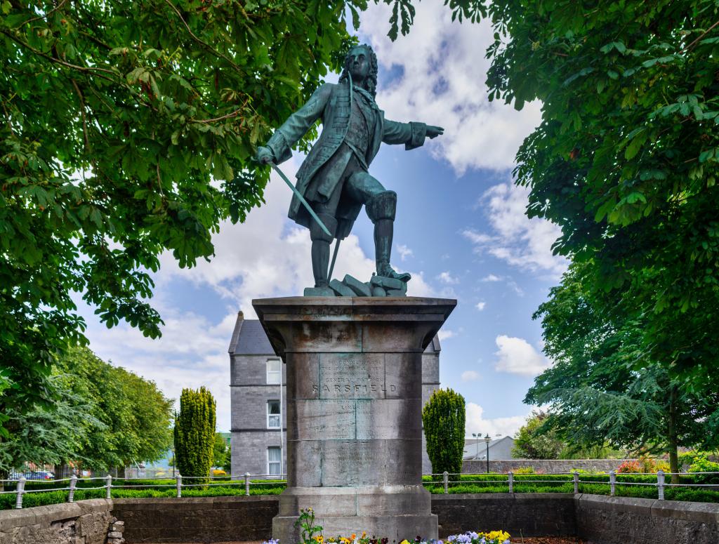 Sarsfield Memorial Statue, Limerick