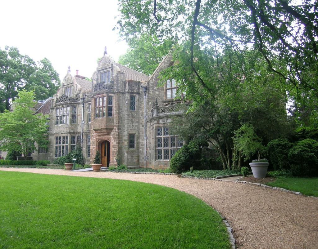 Virginia House, Richmond