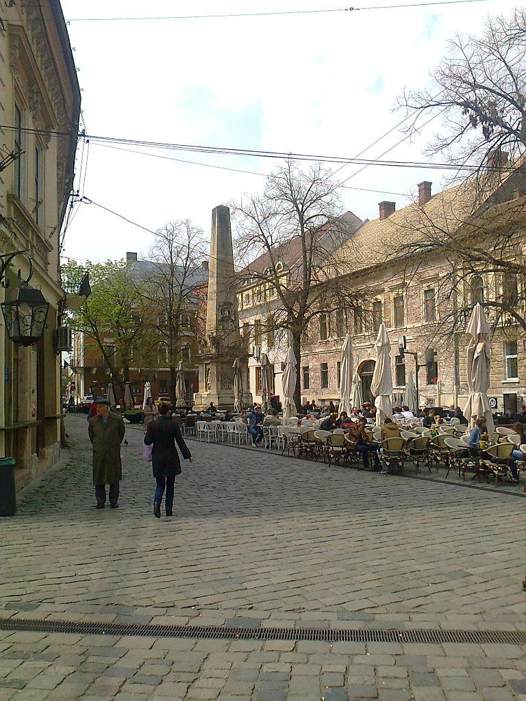 Piata Muzeului (Museum Square), ClujNapoca