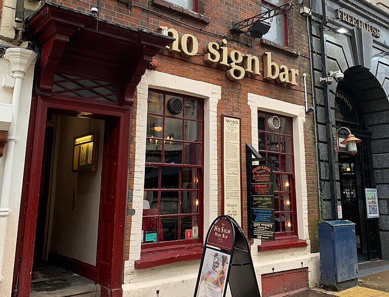 No Sign Bar, Swansea