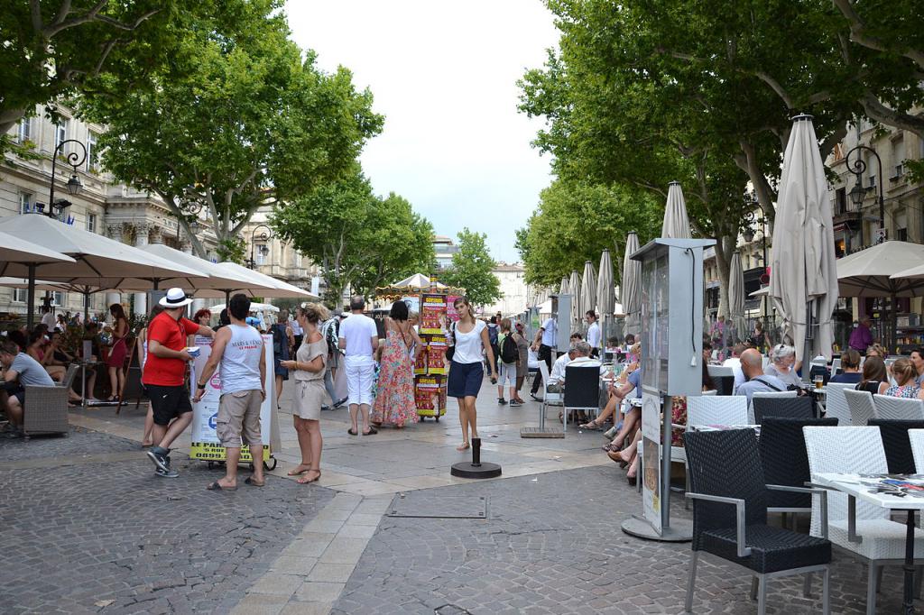 Place De L Horloge Clock Square Avignon Place De L Horloge Clock Square Avignon