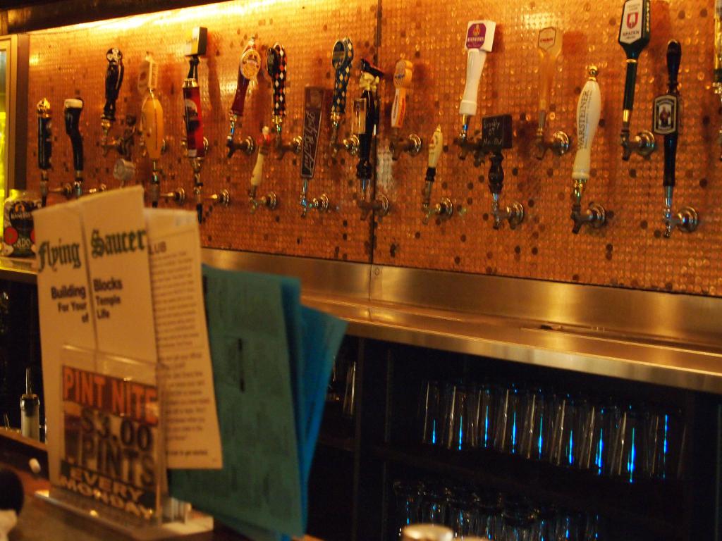 The Flying Saucer and Draught Emporium, Raleigh