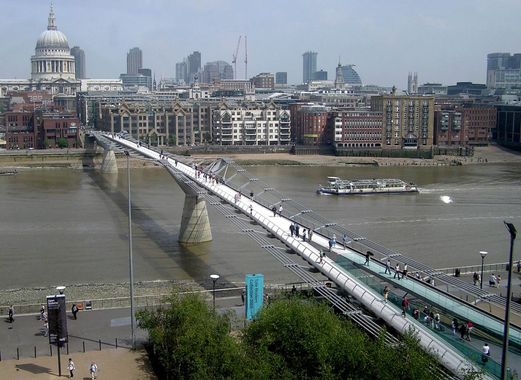 Harry Potter Millennium Bridge