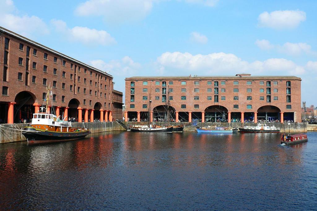 Royal Albert Dock & the Waterfront, Liverpool