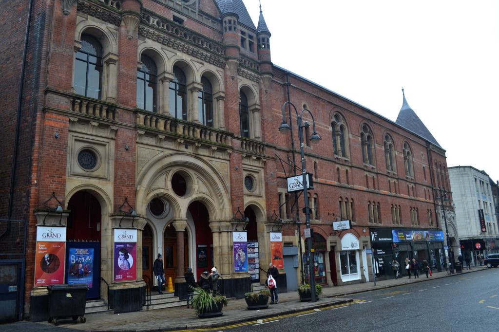 Leeds Grand Theatre, Leeds