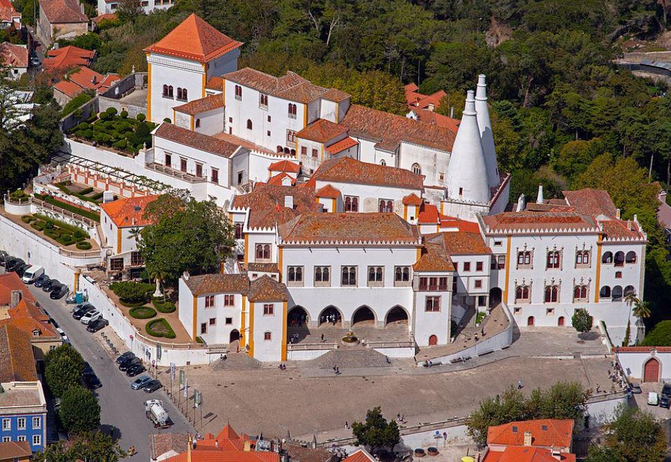 The National Palace%ｶﾝﾏ% Sintra National Palace and Museum, Sintra