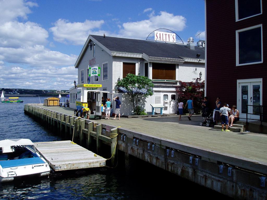 Halifax Waterfront Boardwalk, Halifax