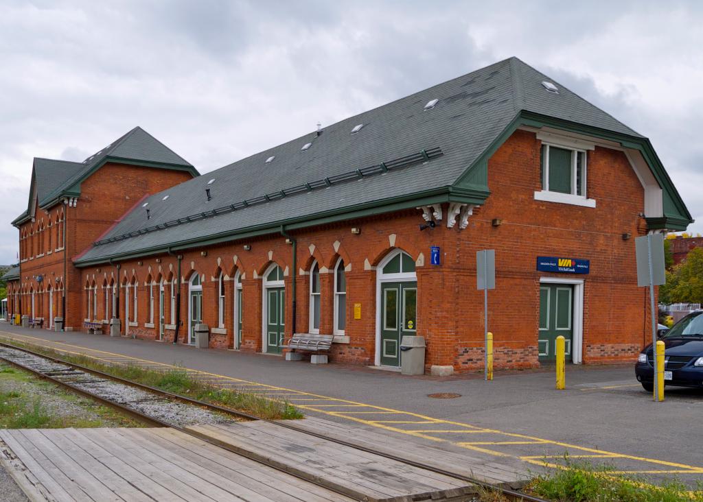 Via Railway Station, Niagara Falls