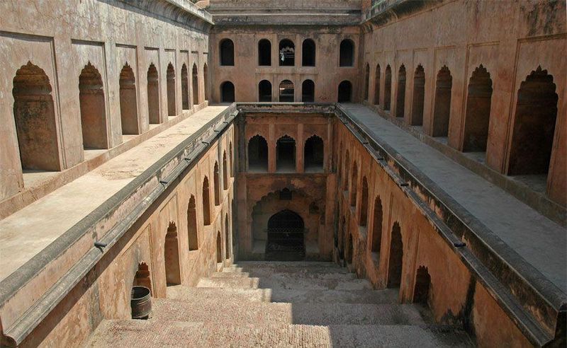 Bara Imambara Shahi Baoli, Lucknow