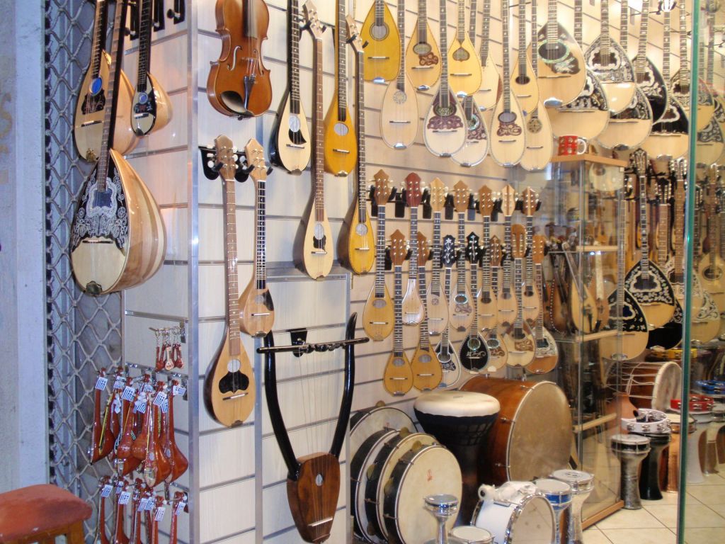 The Bouzouki and Guitar Shop, Athens
