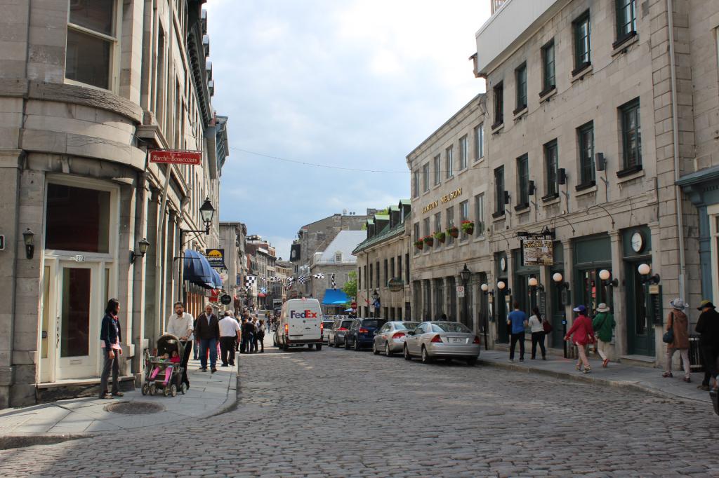 Saint-Paul Street (Rue St-Paul), Montreal