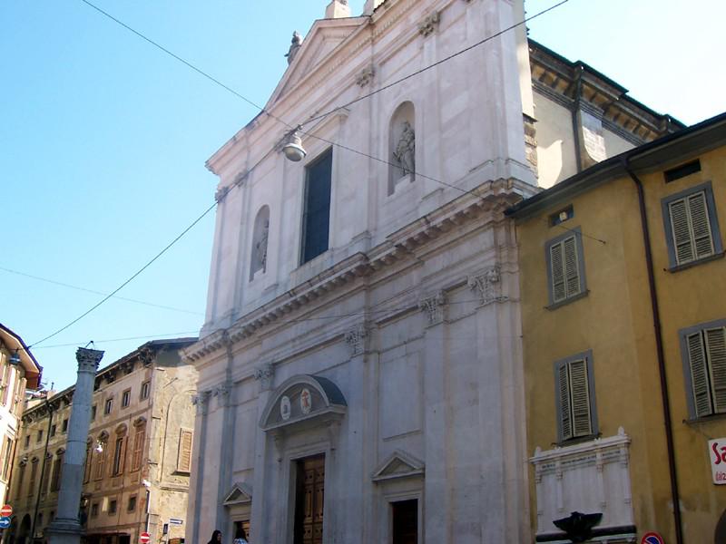 Basilica di Sant’Alessandro in Colonna (Basilica of Saint Alexander in ...