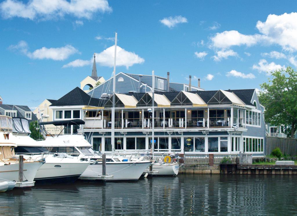 Pickering Wharf, Salem