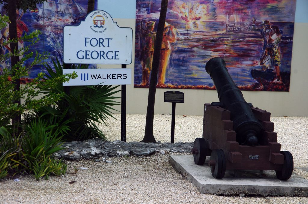 Fort George Ruins, George Town