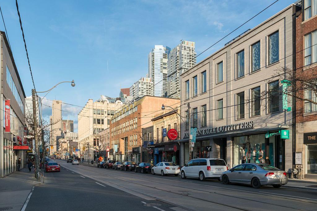 Queen Street West, Toronto